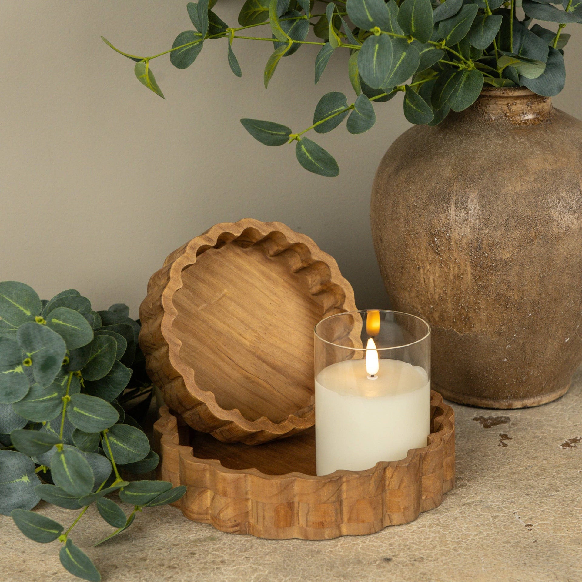 Scalloped Wood Tray