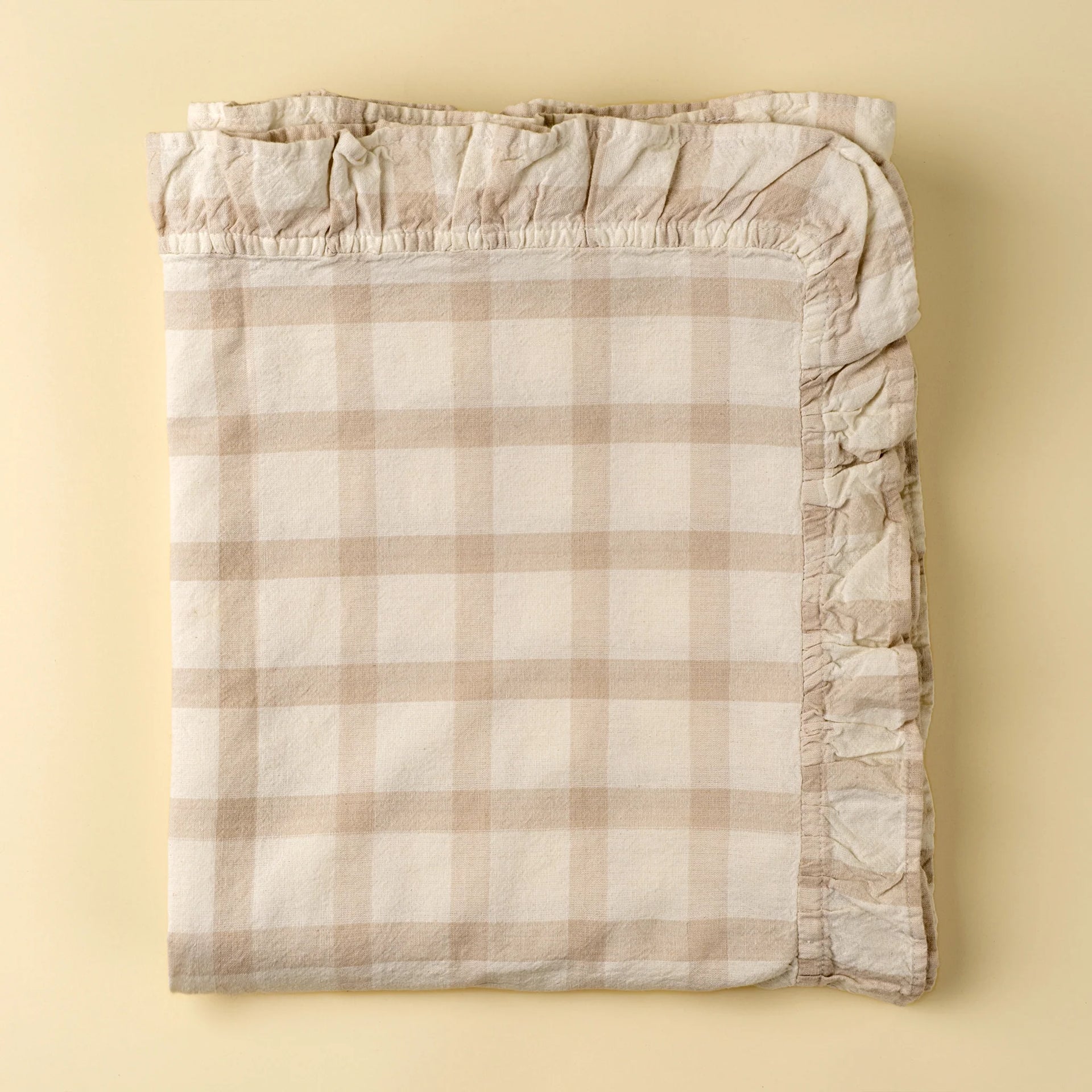 Somerset Ruffle Tablecloth