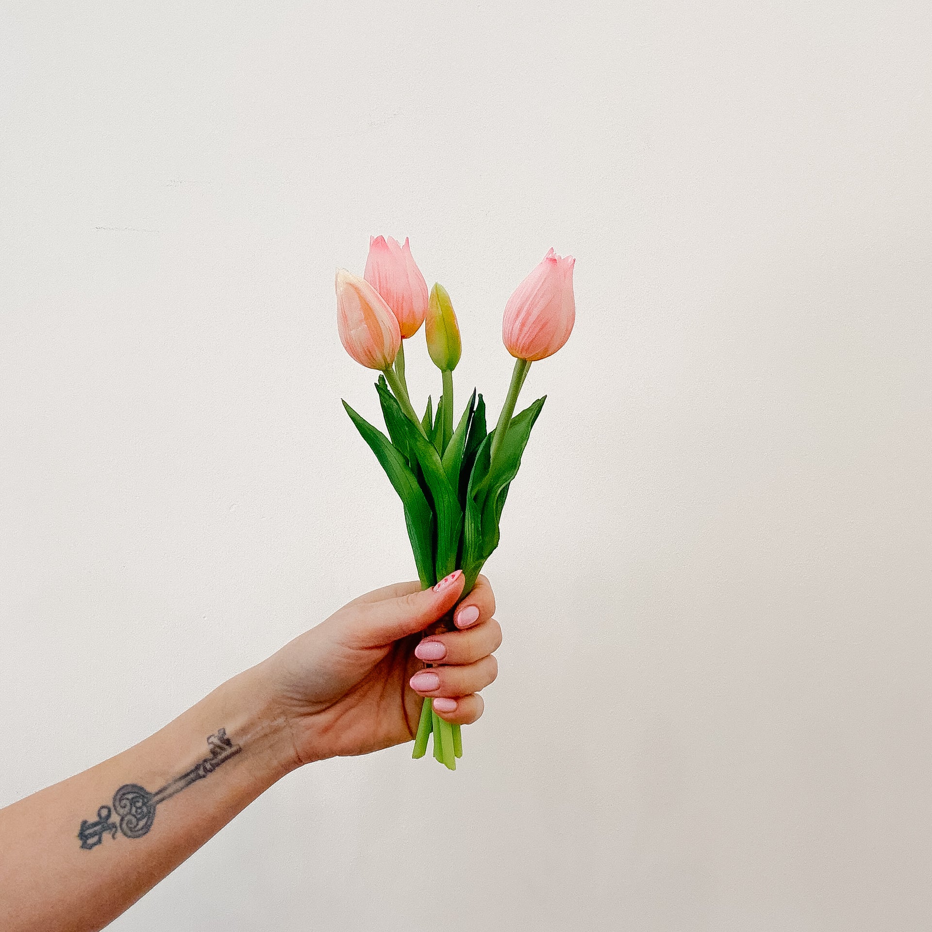 Real Touch Mini Pink Tulip Bundle