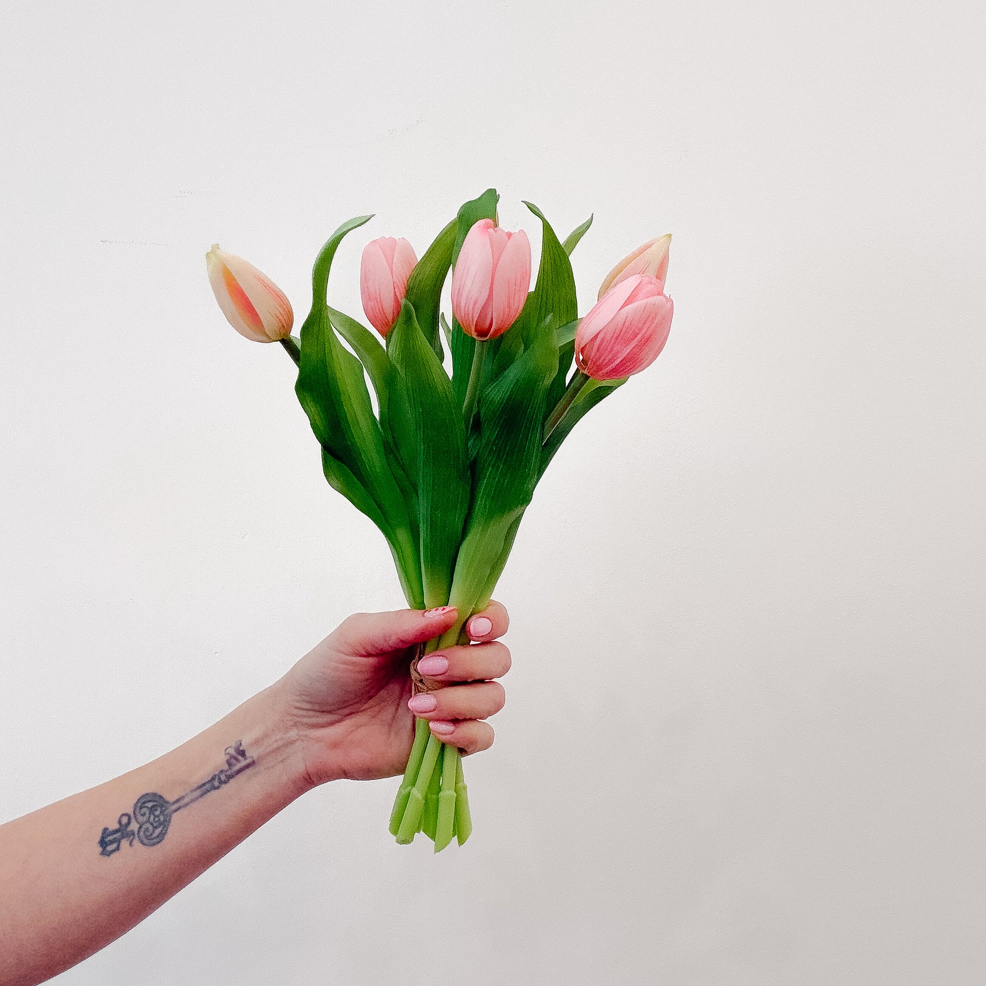 Real Touch Cotton Candy Pink Formosa Tulip Bundle