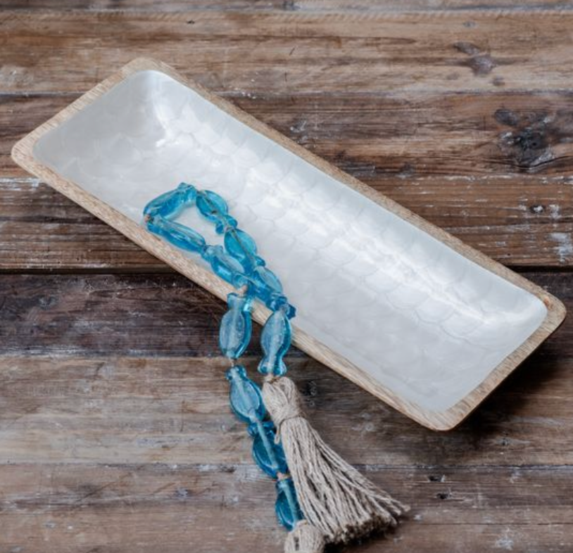 Scalloped Pattern Wood Tray