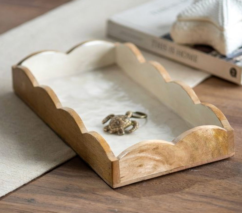 White Scallop Pattern Wood Tray