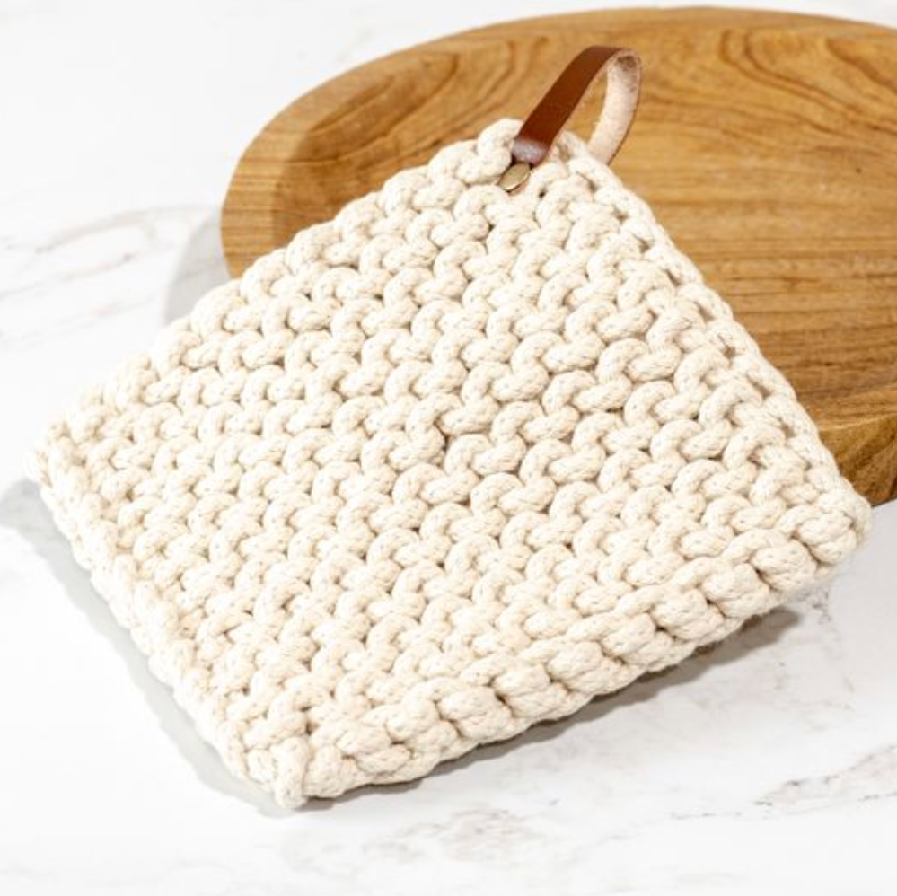 Cream Knit Pot Holder
