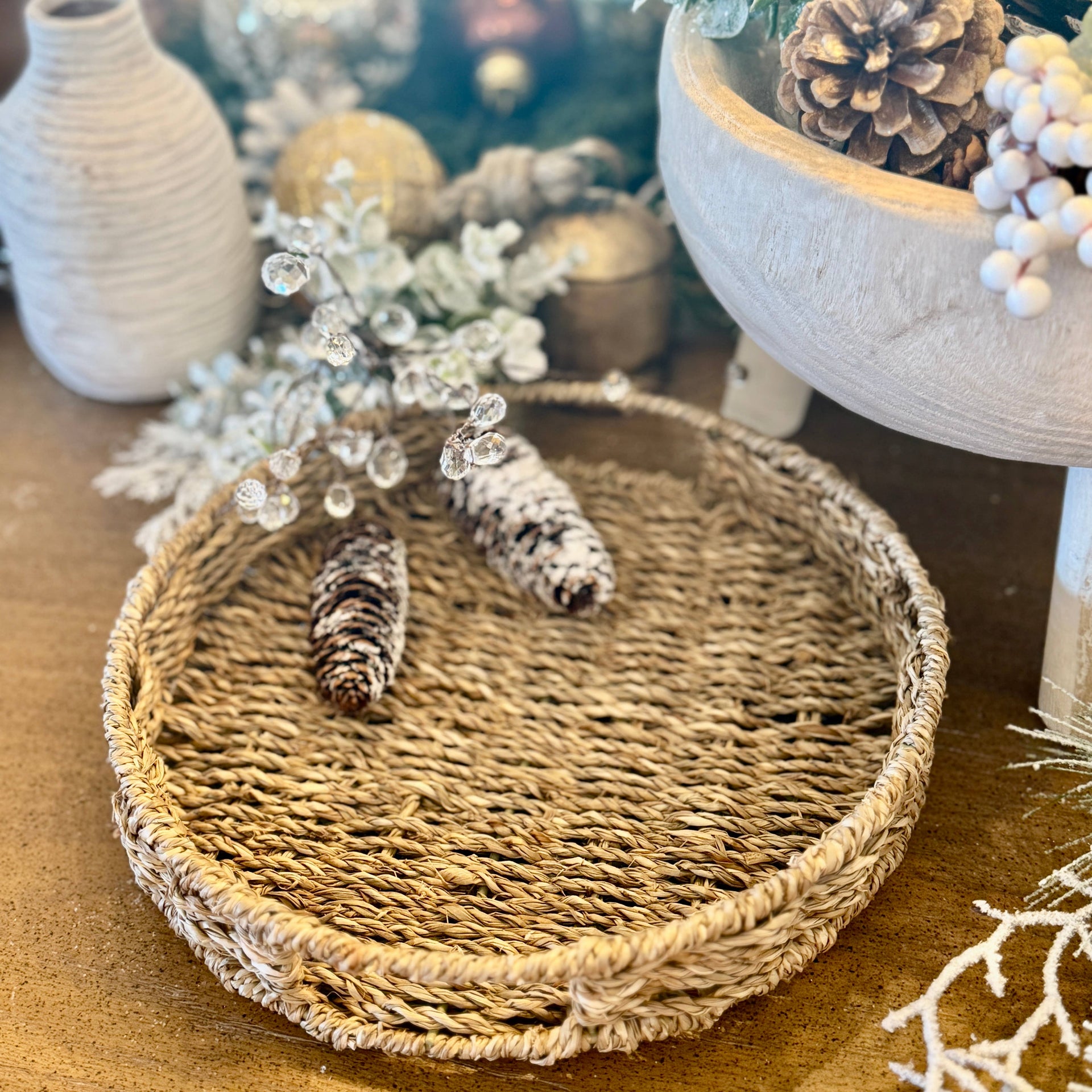 Round Seagrass Tray