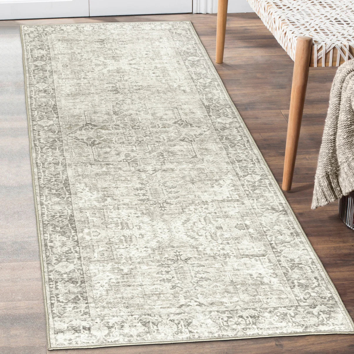 Lyle Beige Ivory Rug